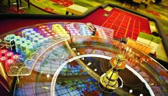 superacw Live Casino Dealer ဂိမ်းများ Baccarat နှင့် Roulette